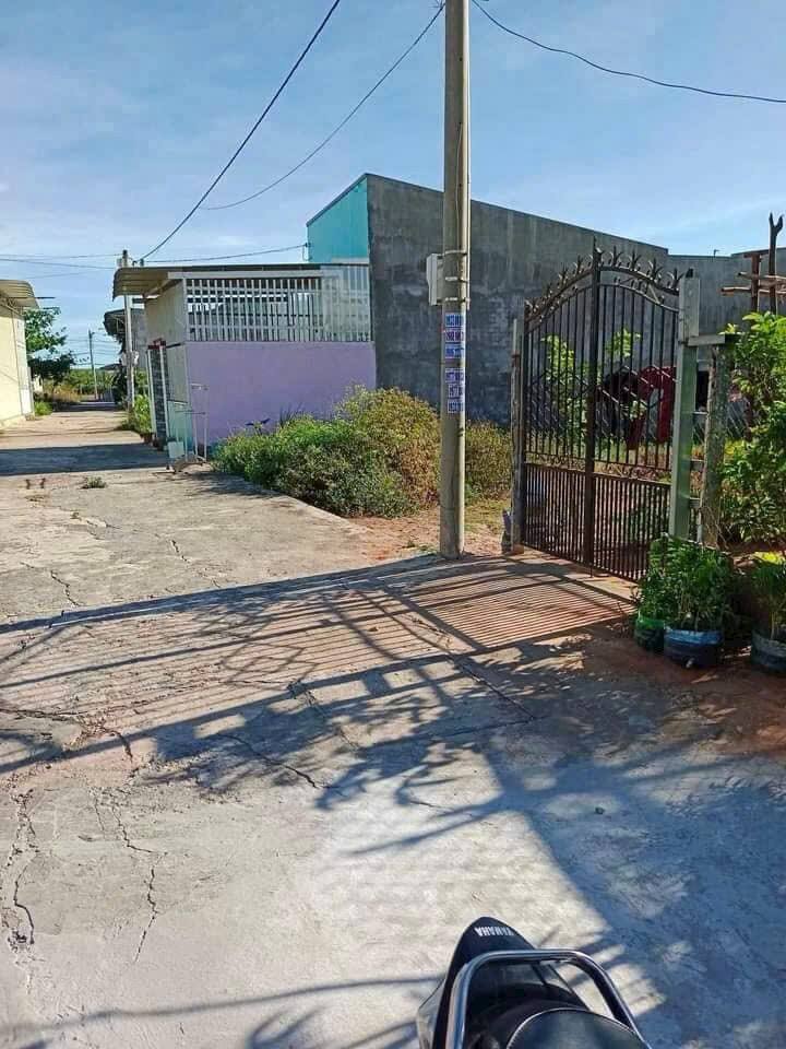 Đất thổ cư Tiến Lợi 100m² giá 850 triệu - Sổ đỏ chính chủ sẵn sàng sang tên!