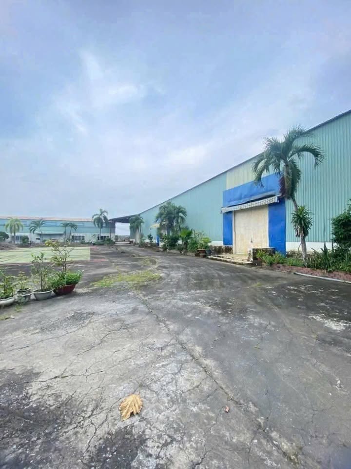 Warehouse 14.000m² Hiệp Thạnh Châu Thành giá 35 tỷ - Cơ hội đầu tư tuyệt vời!