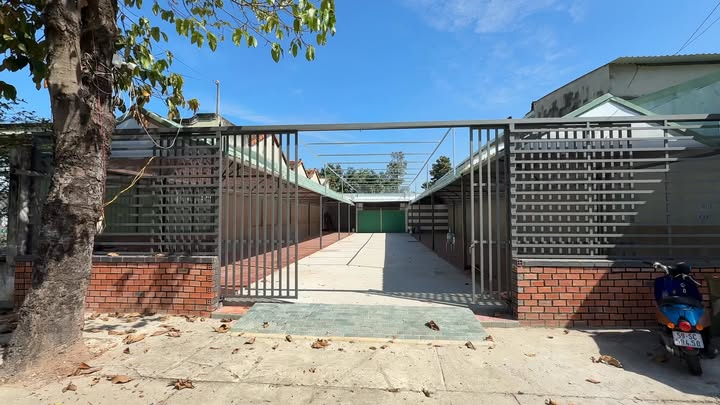 Cho thuê mặt bằng kinh doanh 360m² tại Thủ Dầu Một giá 15 triệu - Phù hợp vừa kinh doanh vừa ở!