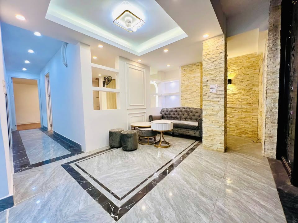 Căn hộ Láng Hạ, Ba Đình 70m² giá thỏa thuận - Nhà đẹp, full nội thất, ô tô đỗ cửa!