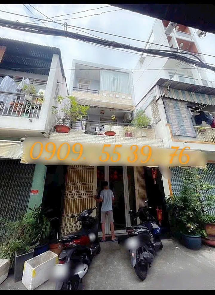 Bán Nhà Cư Xá Phú Bình Quận 11 - 48m² giá 6.8 tỷ - Khu dân cư an ninh, yên tĩnh!