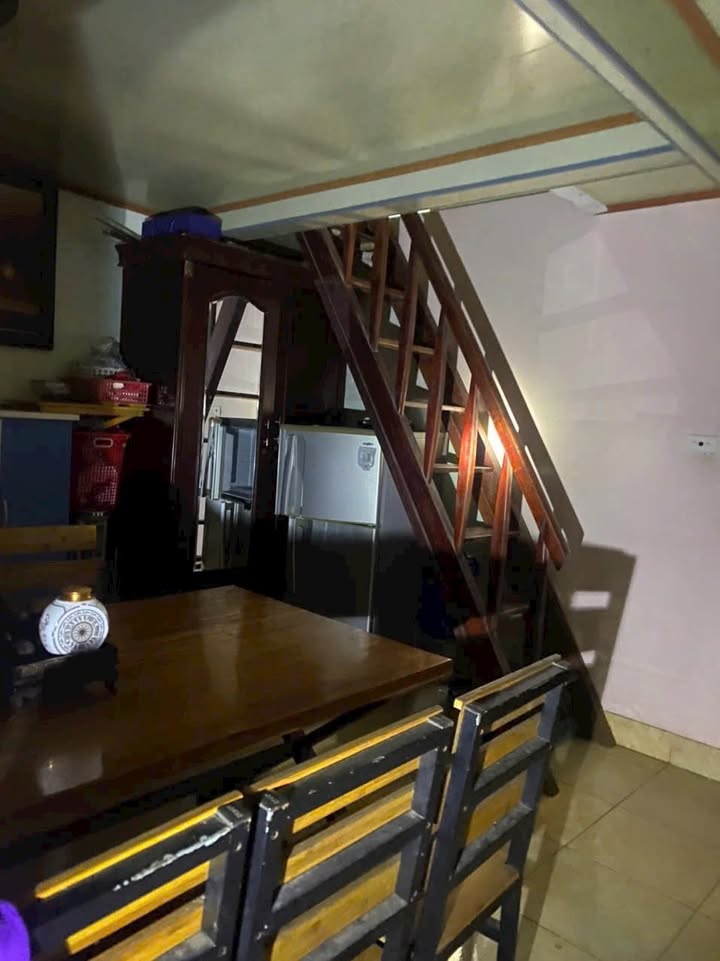 Nhà mặt đất Quảng Thắng 53m² giá 1.9 tỷ - Ô tô đậu trước cửa