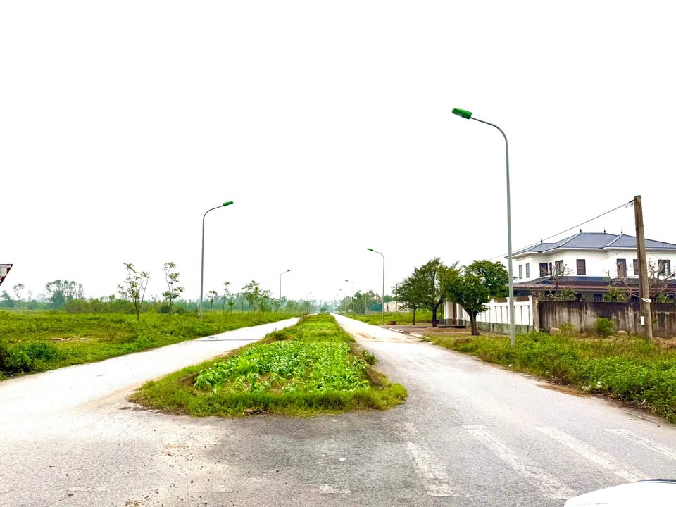 Đất tái định cư Nghi Hương Cửa Lò 188m² giá 3.9 tỷ - Vị trí đắc địa, thuận lợi giao thông!