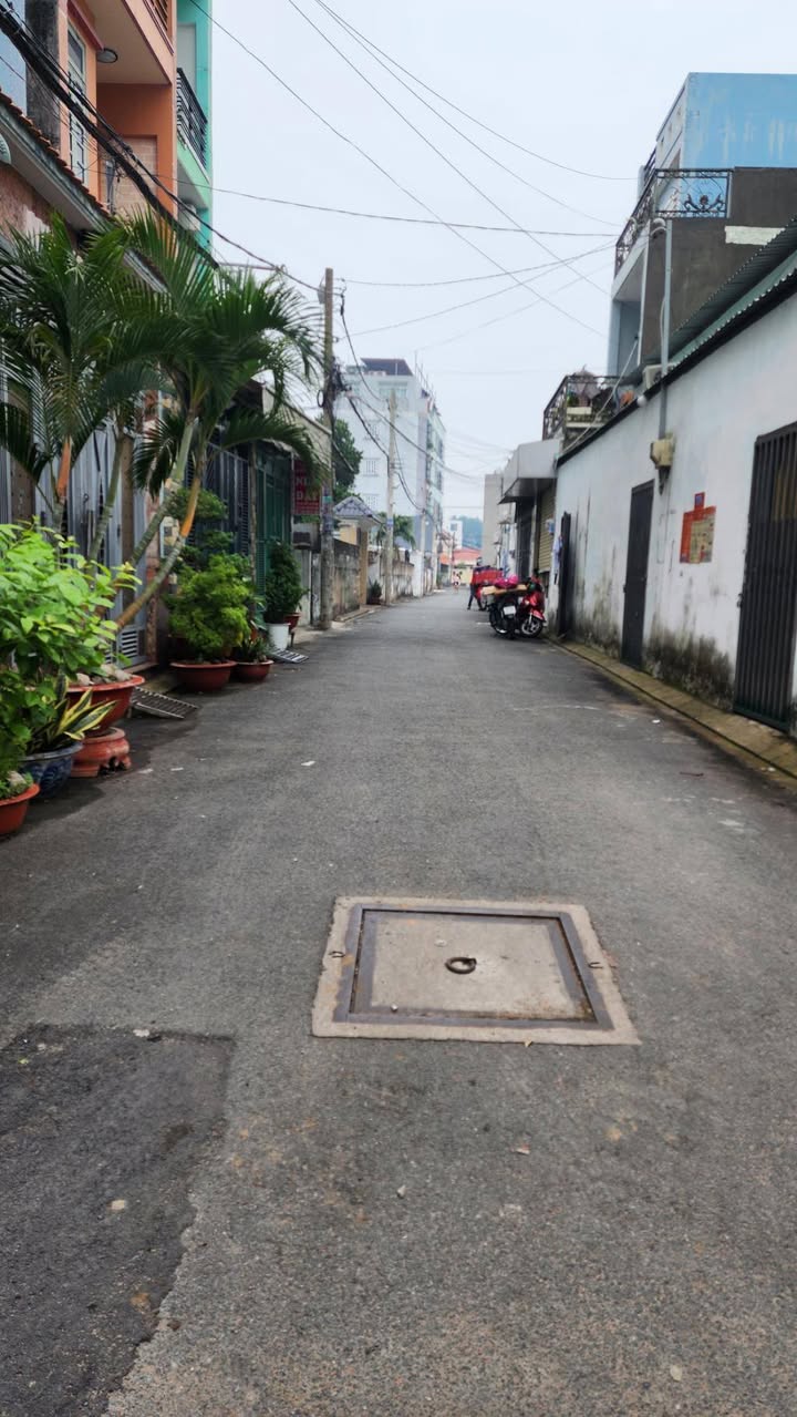 Nhà mặt tiền đường Trung Mỹ Tây, Q12, 45m² giá chỉ 4 tỷ - Cơ hội vàng trước Tết!