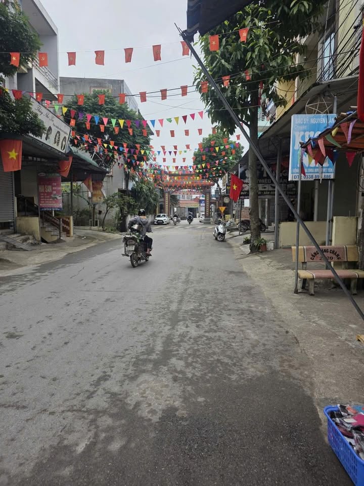 Đất nền TDP Chàng, Phường Tự Lạn, 76.5m² - Vị trí đẹp, kinh doanh thuận lợi!