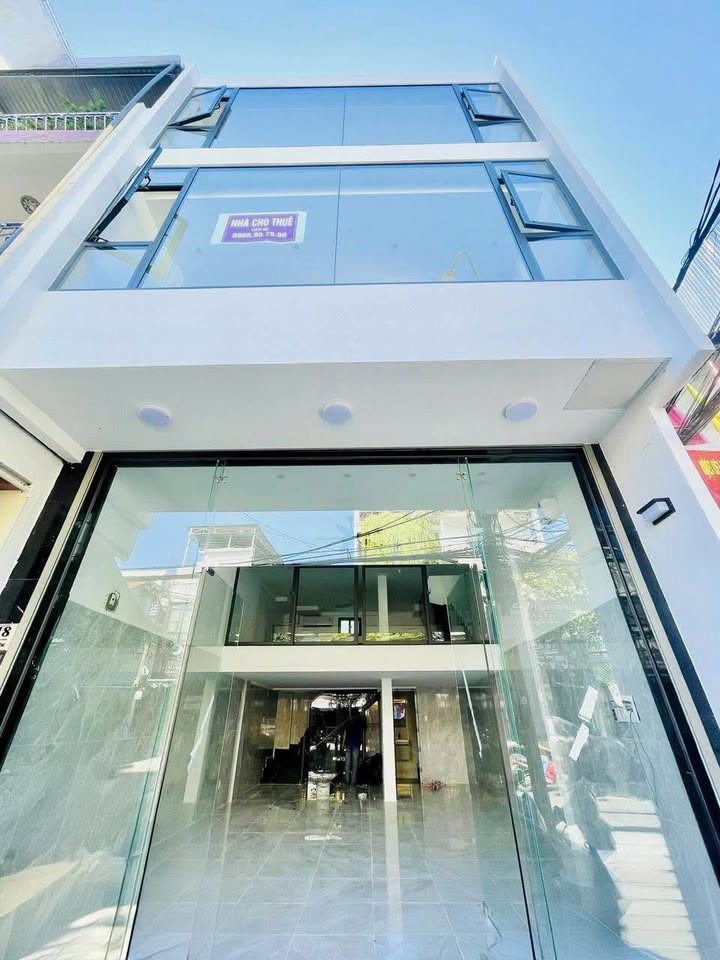 Nhà nguyên căn cho thuê tại 18 Nguyễn Thị Minh Khai, Đà Nẵng - Vị trí vàng thuận lợi