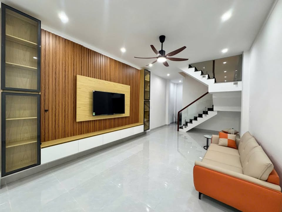 Nhà mặt tiền Đồng Sỹ Bình, 62m² giá 3.45 tỷ - Giảm sốc 300 triệu!