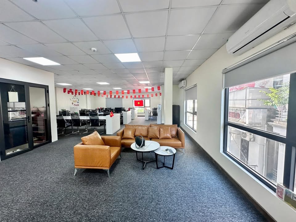 Sàn văn phòng cho thuê 180m² tại Mỹ Đình - Giá chỉ 30 triệu/tháng!