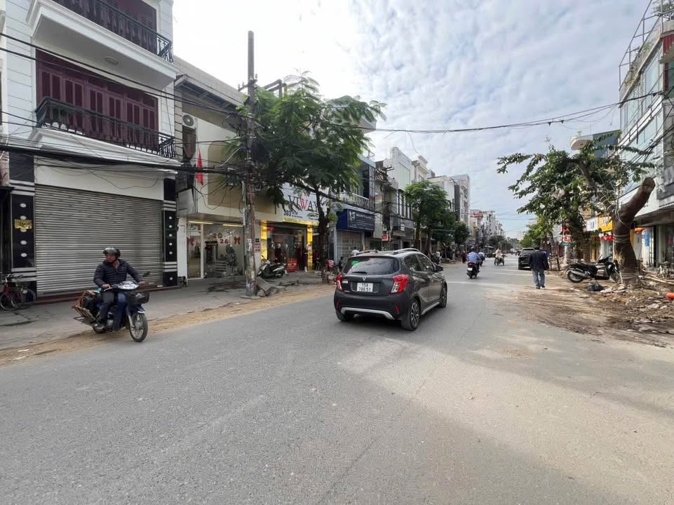 Bán nhà mặt đường Lê Lợi, quận Kiến An, Hải Phòng 90m² giá 25 tỷ - Vị trí đắc địa, sẵn sàng đón sóng!