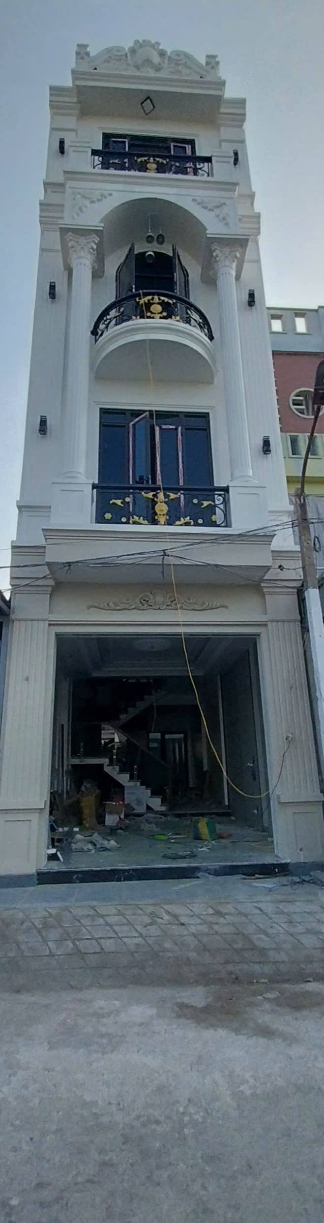 Bán gấp nhà mặt đường Giếng Lẩy, Kiến An, 50m² - Kinh doanh sầm uất!