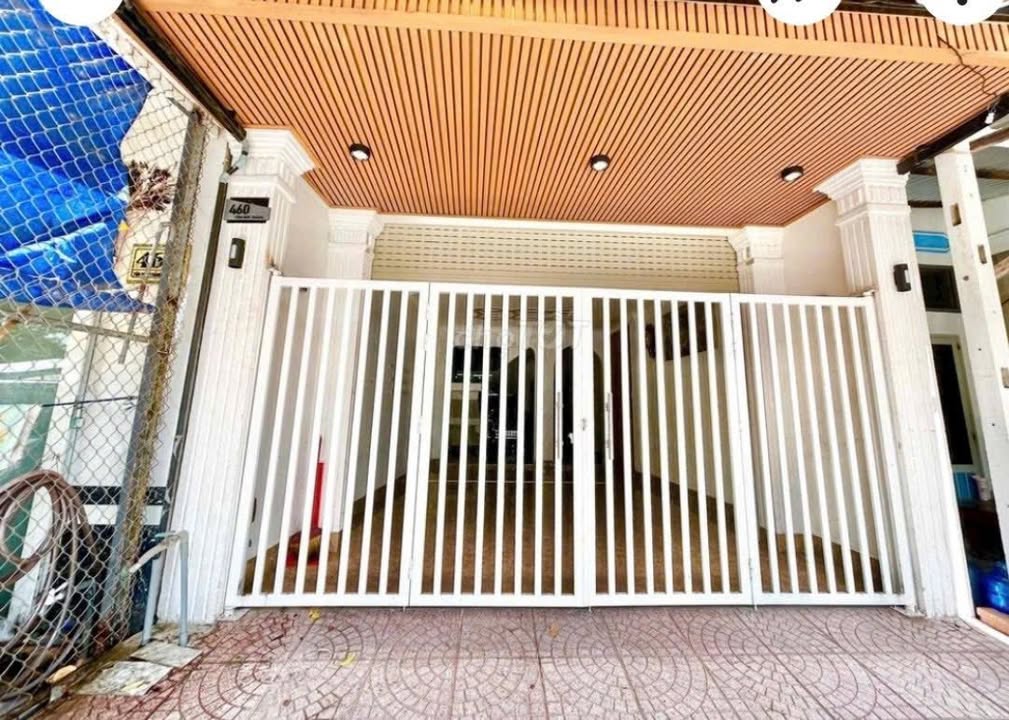 Mặt bằng cho thuê mặt tiền đường Tôn Đức Thắng, Sóc Trăng - Giá chỉ 6 triệu/tháng!