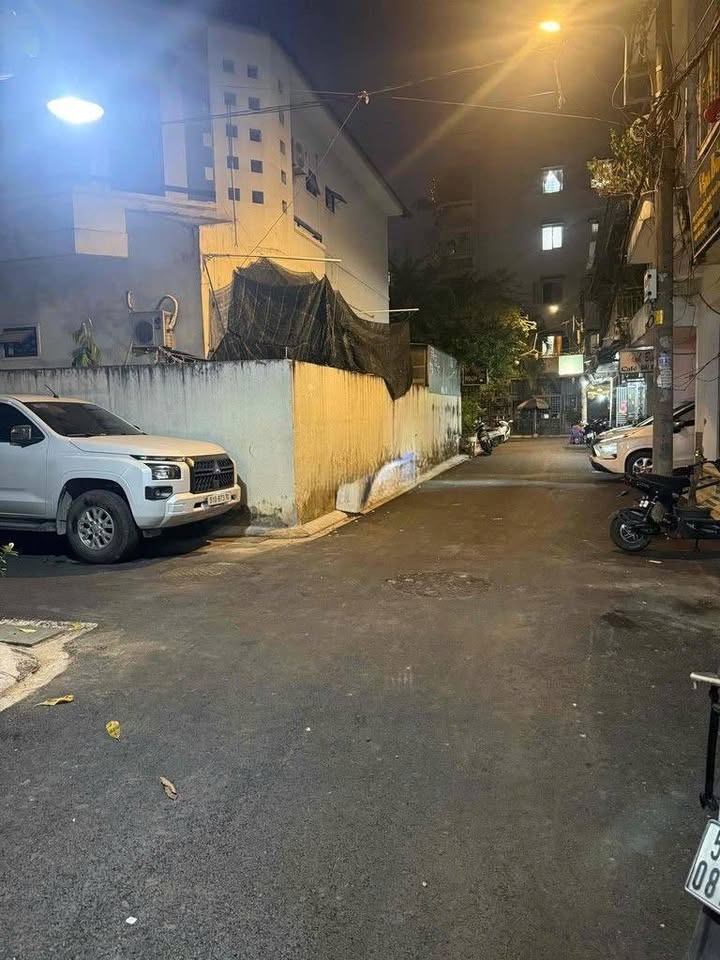 Nhà cho thuê tại Ba Vân, Tân Bình 48m² - Hẻm xe hơi, vừa ở vừa kinh doanh!