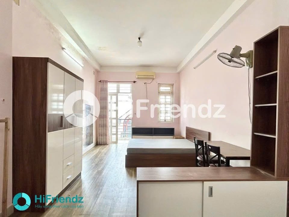Studio ban công Thoại Ngọc Hầu Tân Phú 40m² giá 3 triệu - Full nội thất tiện nghi!
