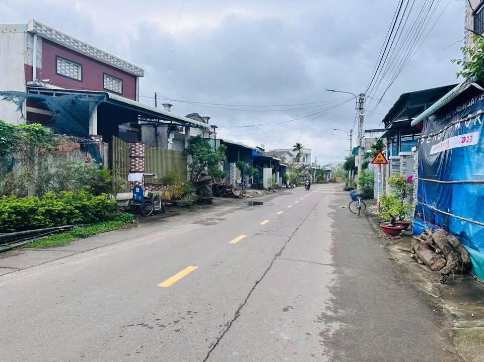 Đất mặt tiền đường Phước Quang, Tuy Phước 350m² giá 1.85 tỷ - Đầu tư sinh lời!