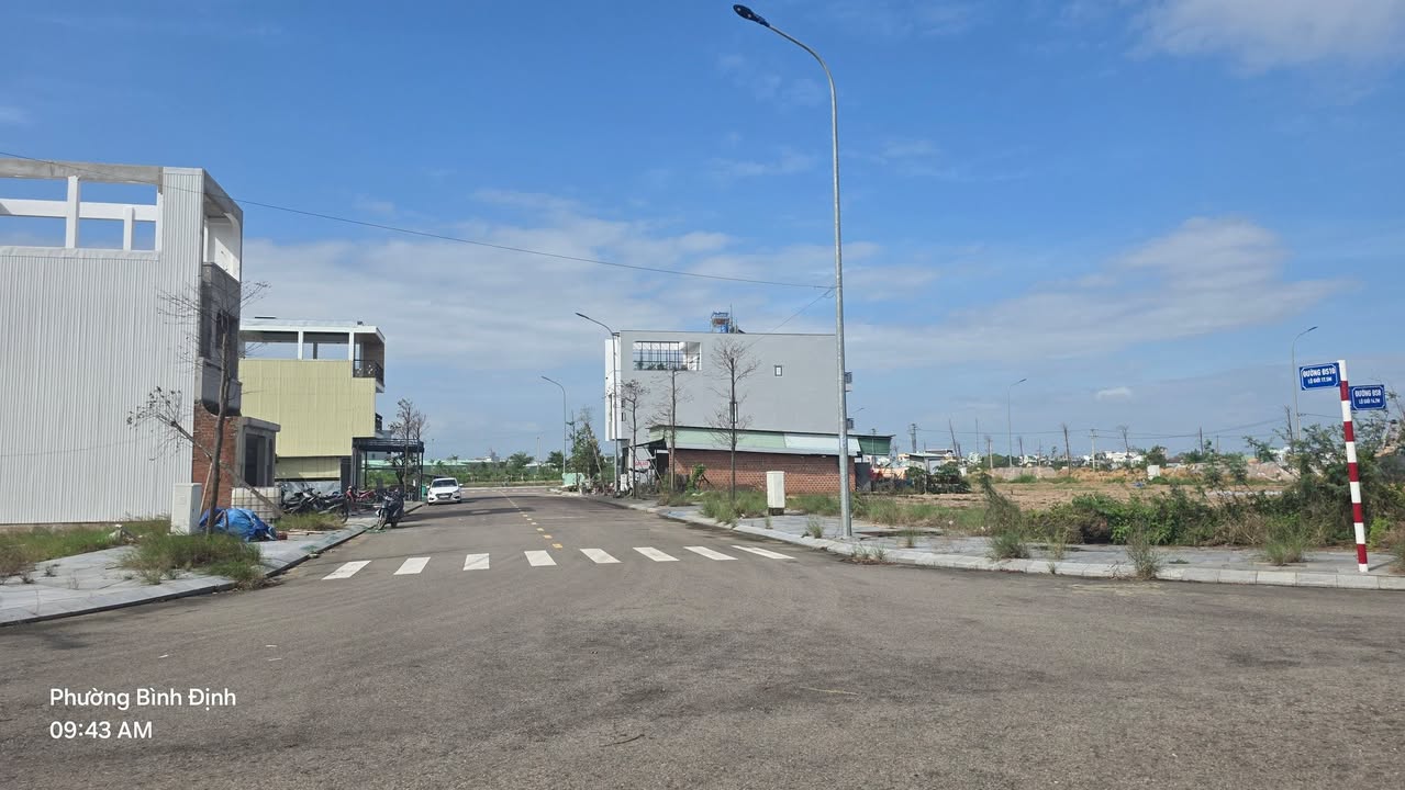 Đất bán Nguyễn Văn Linh, Bình Định 92.5m² giá 1.5 tỷ - Vị trí đắc địa, tiềm năng sinh lời!