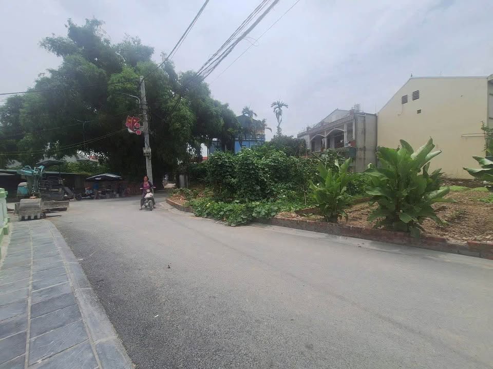 Đất nền Gia Lộc, Việt Hùng 67.6m² giá 6 tỷ - View hồ tuyệt đẹp!