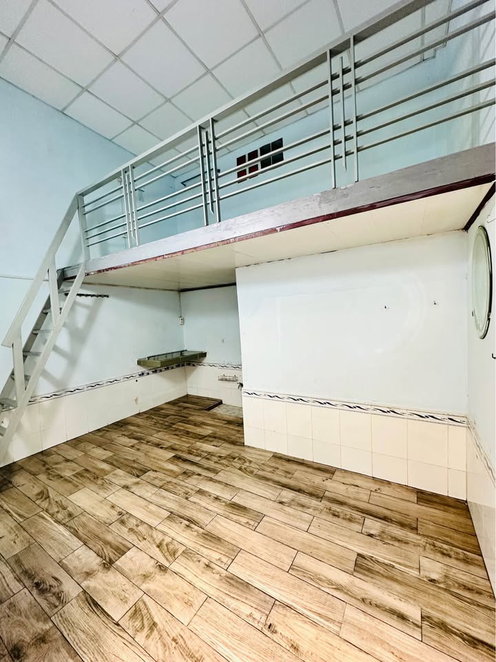 Phòng trọ hẻm 876 Trần Nam Phú - Gác lửng, tự do giờ giấc chỉ 1.3 triệu!