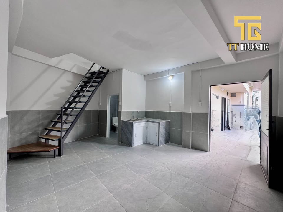 Phòng trọ 1 trệt 1 lầu tại hẻm 359 Nguyễn Văn Cừ - Giá 2.5 triệu/tháng, đầy đủ tiện nghi!