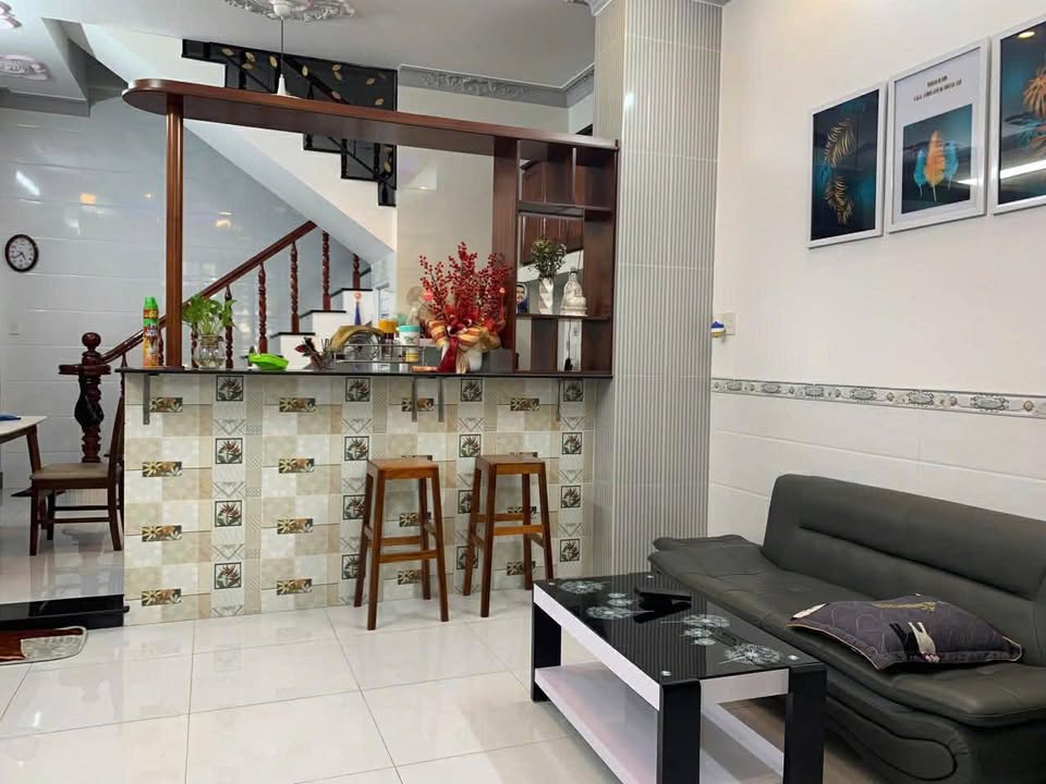 Nhà cho thuê Hẻm 6 Bùi Thị Xuân, Cần Thơ 40m² giá 6 triệu - Không nội thất, sẵn sàng vào ở!