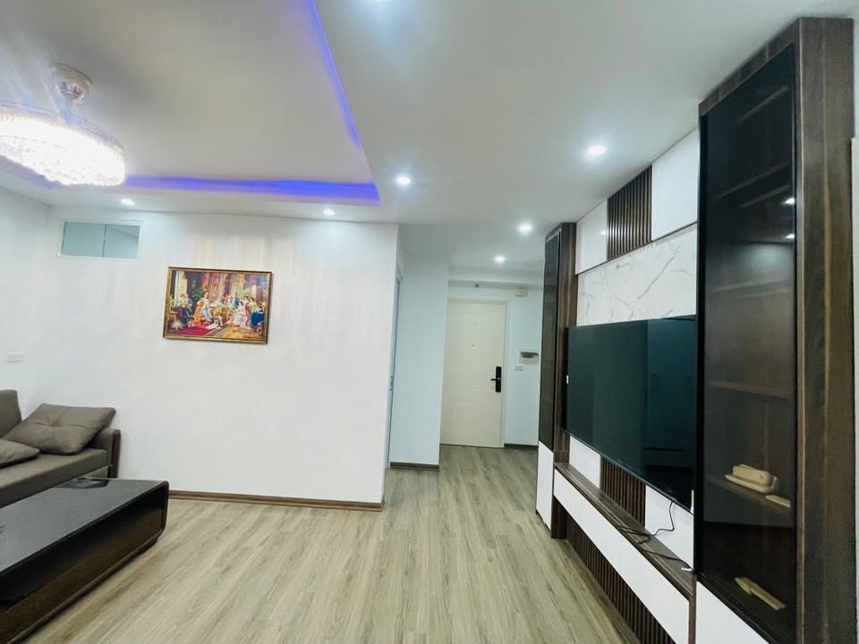 Căn hộ chung cư Đại Kim Building Định Công 75m² giá 6.15 tỷ - Full nội thất, sẵn sàng vào ở!