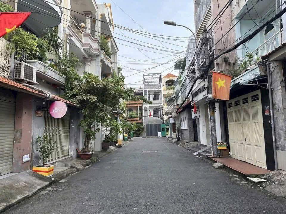 Nhà phố Bình Thạnh 84m² giá 17.7 tỷ - Vừa ở vừa kinh doanh!