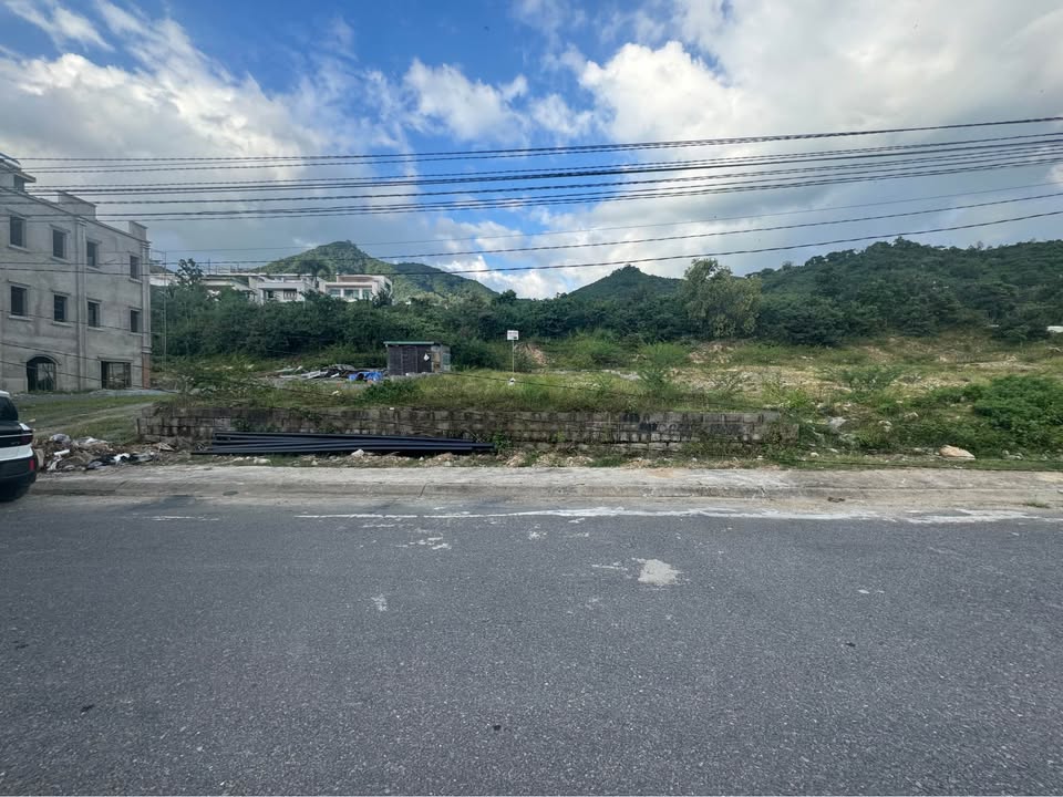 Lô đất biệt thự mặt tiền Triệu Quang Phục 300m² giá 15.5 tỷ - View biển lưng tựa núi!