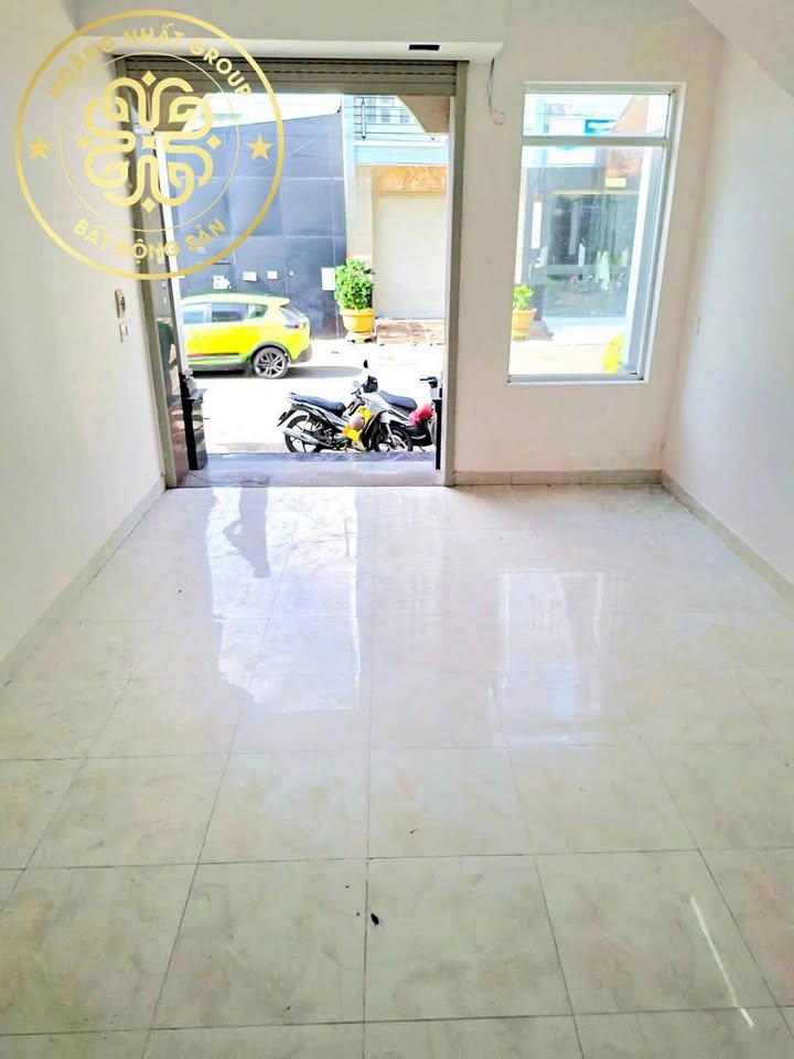 Nhà cho thuê 4 tầng đường 30/4, phường 5, Cà Mau - Giá 15 triệu/tháng, thích hợp kinh doanh!