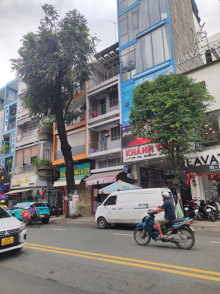 Bán gấp FrontHouse 2 mặt tiền Võ Văn Tần, Quận 3, 53m² giá 30 tỷ - Kinh doanh sầm uất!