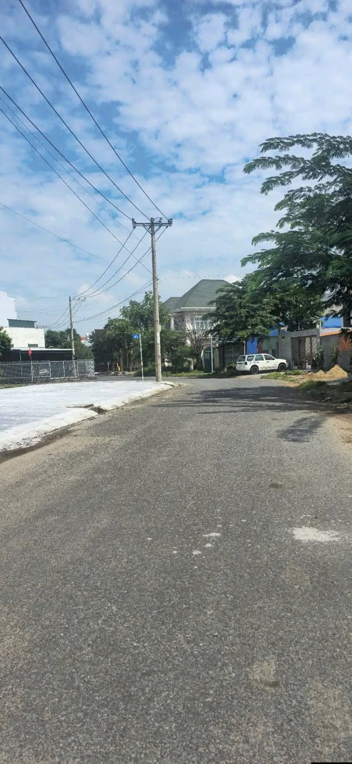 Đất nền liền kề KDC Hưng Gia Bến Lức 200m² giá 6.6 tỷ - Đầu tư sinh lời ngay!