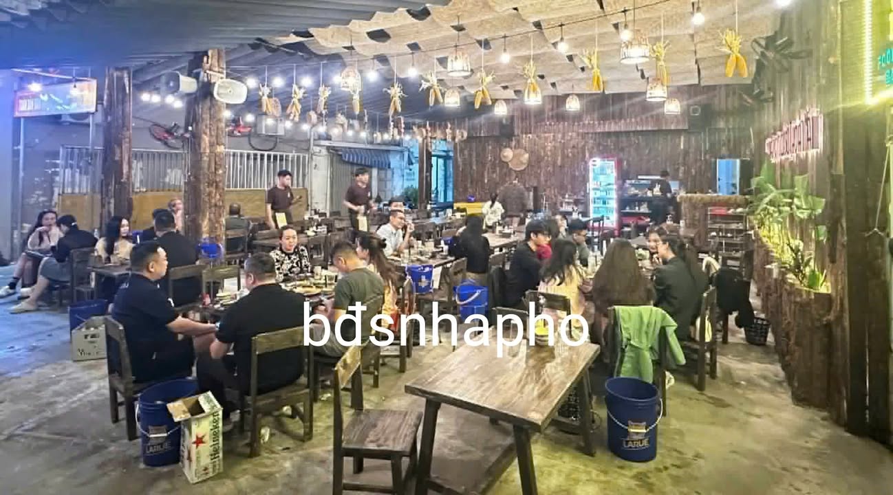 Cửa hàng cho thuê mặt tiền Phan Châu Trinh, Hải Châu 128m² - Kinh doanh ngay lập tức!