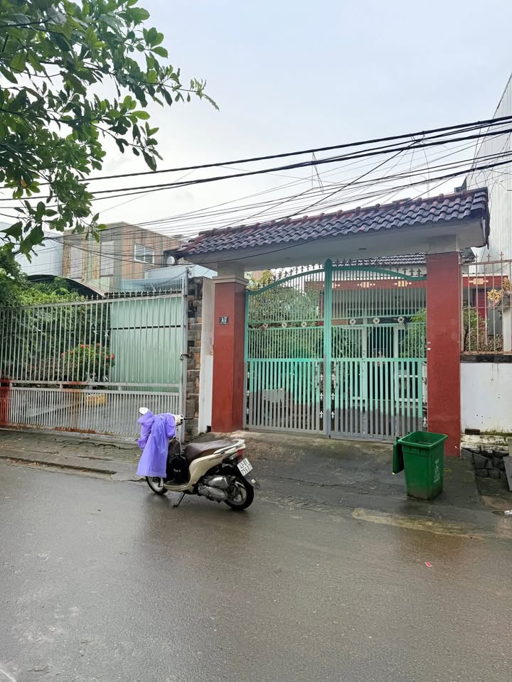 Nhà mê lửng đúc tại Nguyễn Đình Tựu 123m² giá 4 tỷ - Đầu tư sinh lời tuyệt vời!