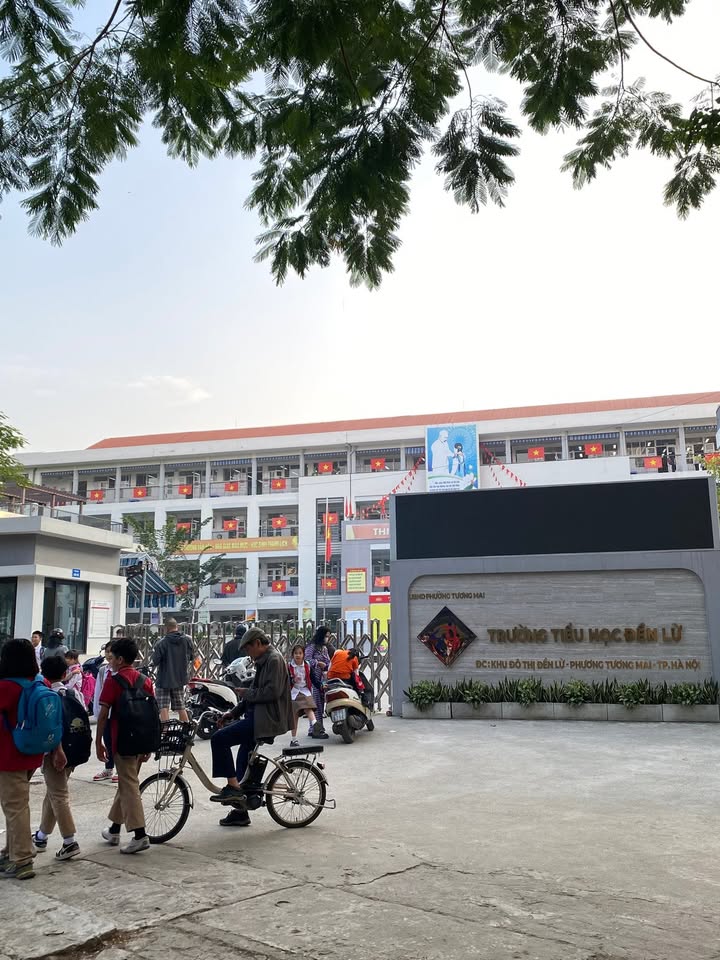 Nhà riêng Hoàng Mai 60m² giá thương lượng - Sổ đỏ chính chủ!