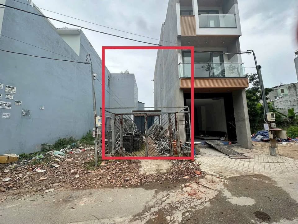 Đất mặt tiền hẻm 351 Võ Văn Hát, P. Long Trường, 104m² giá 6.5 tỷ - Đối diện trường cấp 3!