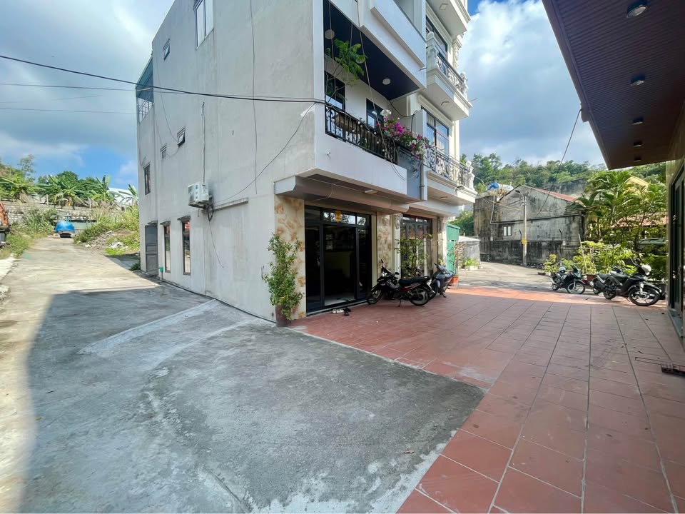 Đất nền Hạ Long 57m² giá chỉ 1 tỷ - Gần Moong Y Tế, ô tô đỗ sân!