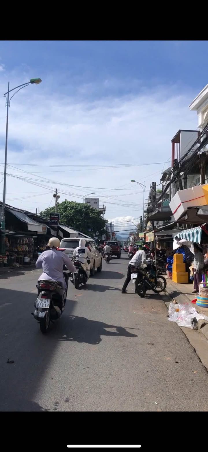 Nhà mặt tiền đường Trần Quý Cáp - Thị trấn Diên Khánh 118,65m² giá 7,5 tỷ - Đầu tư sinh lời cao!