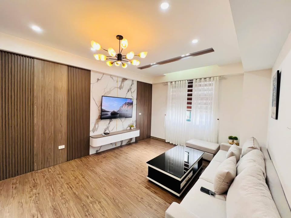 Căn hộ X1 140 Nguyễn Xiển 108m² giá 7.1 tỷ - Nội thất đầy đủ, sẵn sàng ở ngay!