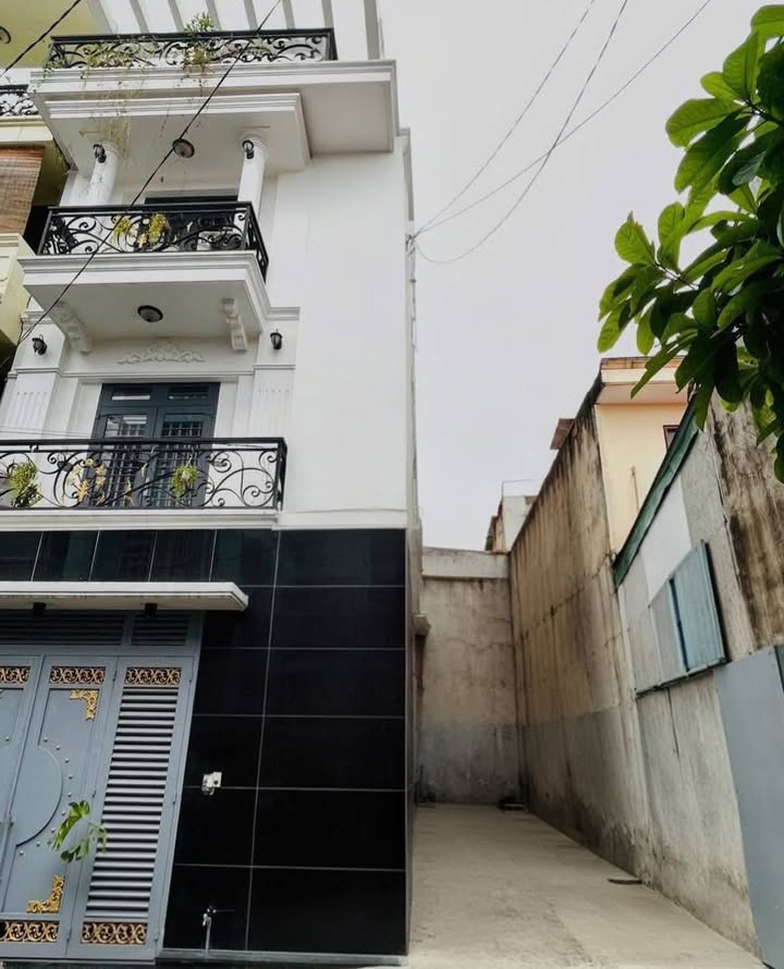 Nhà riêng Tây Mỗ, Nam Từ Liêm 46m² giá 7.95 tỷ - Lô góc 2 thoáng, ở ngay!