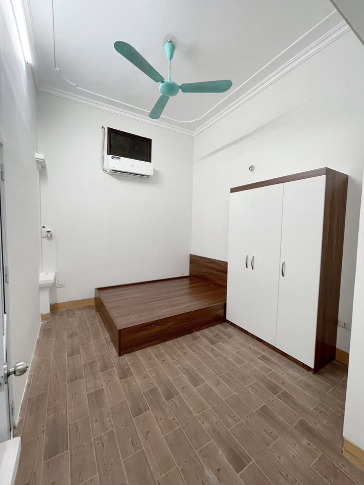 Phòng cho thuê Ngõ 41 Tương Mai, 25m² giá 4.2 triệu - Full nội thất, vào ở ngay!