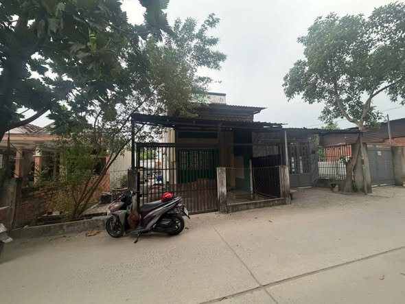 Nhà cấp 4 xã Vĩnh Lộc B 200m² giá 4.85 tỷ - Vị trí đẹp, kinh doanh thuận lợi!