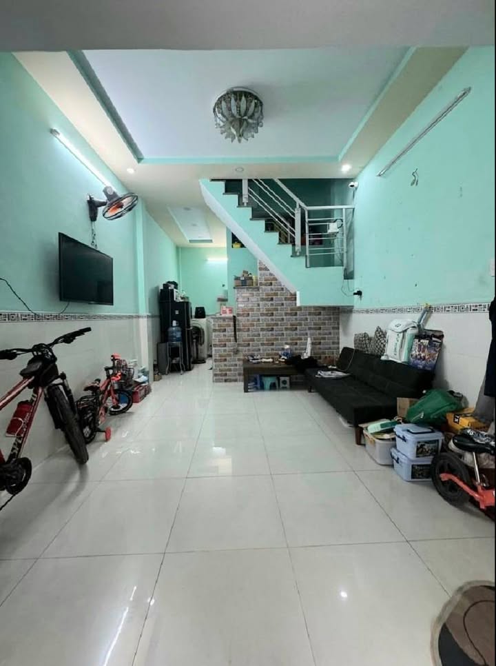 Nhà phố Bình Trị Đông, Bình Tân 28m² giá 3.3 tỷ - Sẵn sàng vào ở ngay!