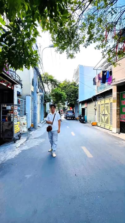 Nhà phố Nguyễn Duy Cung 32m² giá 5.15 tỷ - Full nội thất, dọn vào ở ngay!