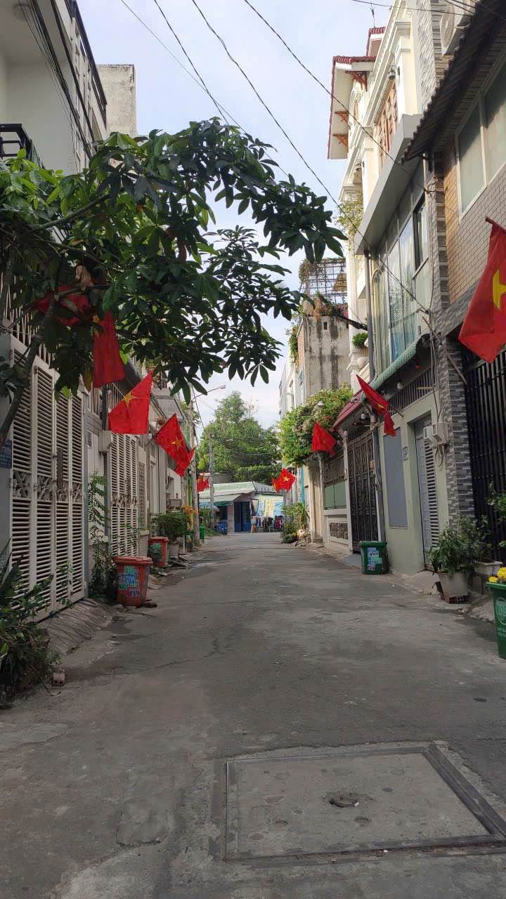 Đất nền Thủ Đức 60m² giá 4.65 tỷ - Vị trí đắc địa gần Vành Đai 2!