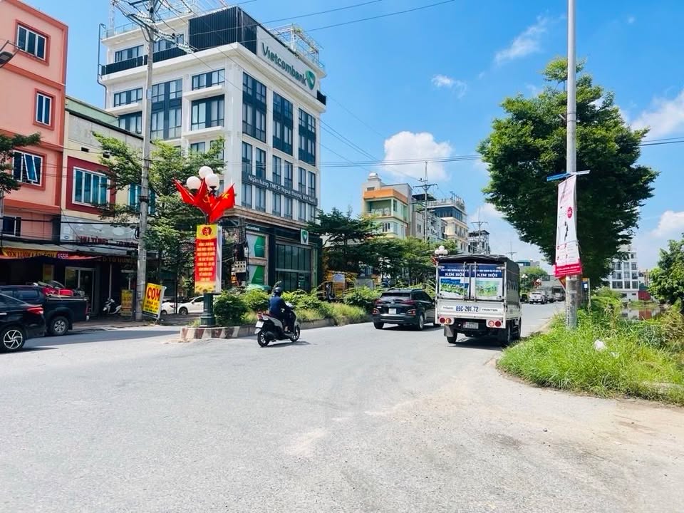 Nhà phố Ga Cầu Dừa Thường Tín 60m² giá 9 tỷ - Kinh doanh sầm uất, ô tô vào tận nơi!