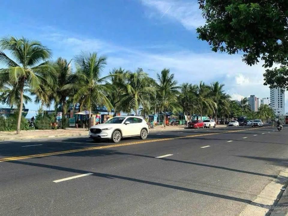 Nhà 2 tầng bán đất mặt tiền Đường Trần Văn Hai, Đà Nẵng 305m² chỉ 22 tỷ - Gần biển Tân Trà!