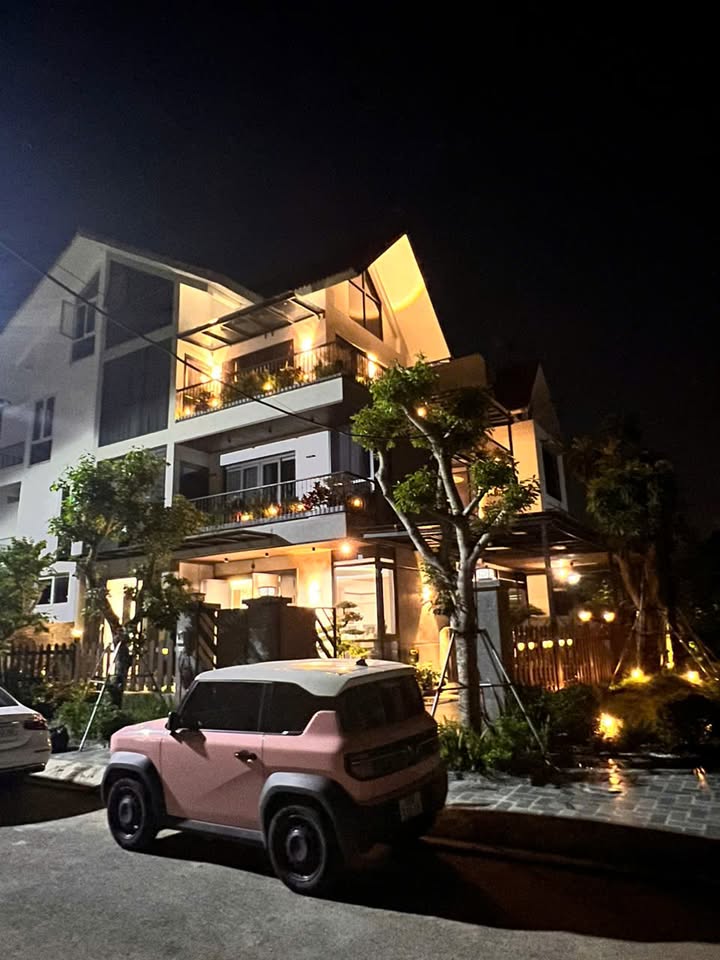 Biệt thự cho thuê khu đô thị Ngôi Nhà Mới Quốc Oai 300m² giá chỉ 10 triệu/tháng - Đẳng cấp sống hiện đại!