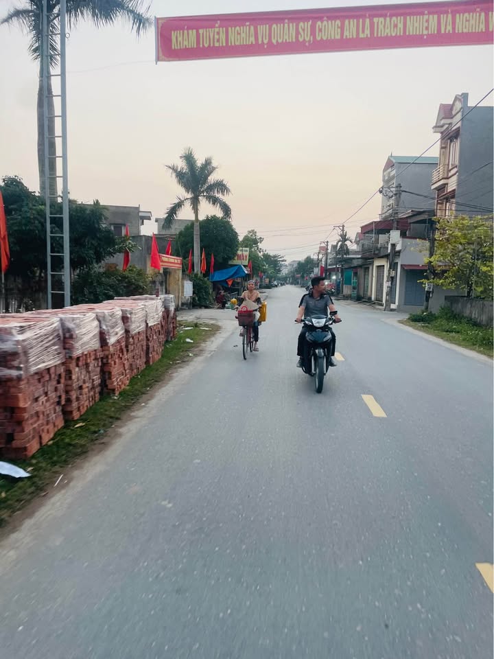 Đất nền Tứ Kỳ 139m² giá 2 tỷ - Mặt tiền 4,5m, vị trí đắc địa!