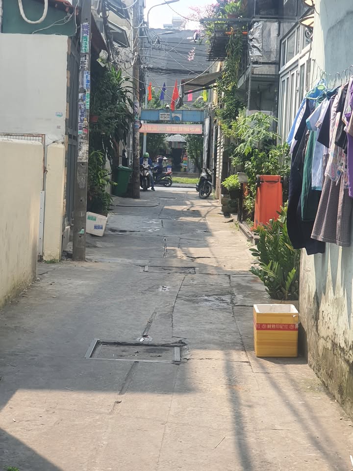 Nhà phố 2 tầng Đường D9, Tây Thạnh, Tân Phú 63.7m² - Sổ hồng chính chủ chỉ 5 tỷ!