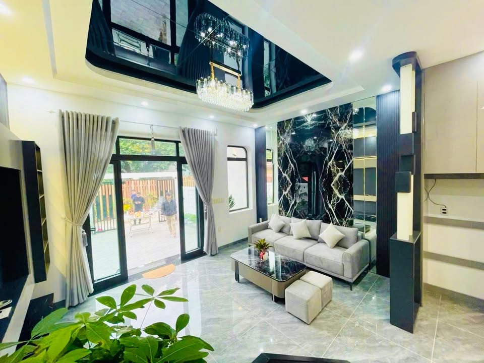 Nhà 2 tầng Thủy Xuân 109m² giá chỉ 3 tỷ - Thiết kế hiện đại, sẵn sàng vào ở!