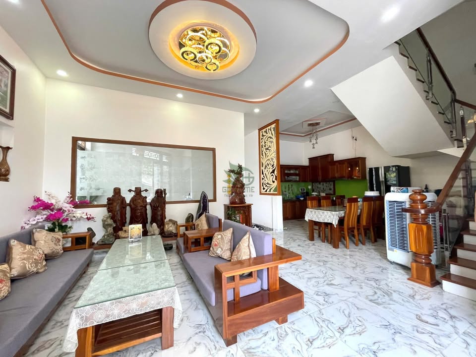 Nhà 3 tầng cho thuê tại Phước Long 97m² giá 20 triệu - Vừa ở vừa kinh doanh!