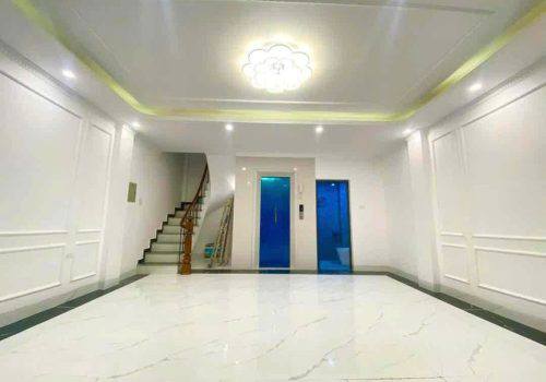 Nhà cho thuê 50m² 6 tầng thang máy - Ô tô vào nhà, Khuất Duy Tiến, Thanh Xuân